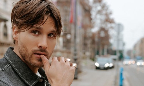 Vlaho Arbulić: 'Svašta danas nazivamo ljubavlju. I kad kod nekog zapravo volimo samo ono što ne dira naše rane, kad volimo s nerealnim očekivanjima...'