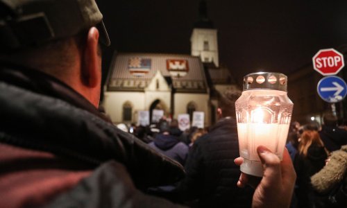 Policija u akciji na organizatore prosvjeda protiv covid potvrda: Podnijet će optužne prijedloge protiv dvije osobe