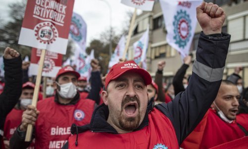 Turci izašli na ulice: Svakog dana sve smo siromašniji