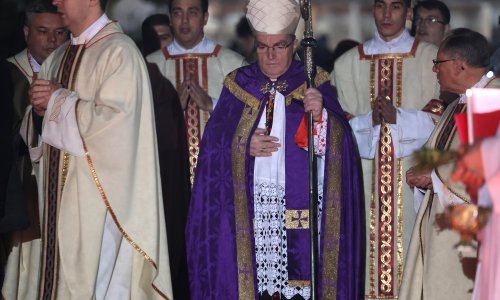 Kardinal Bozanić iz Zagreba potaknuo vjernike da slušaju stručnjake jer njihovi savjeti čuvaju zdravlje