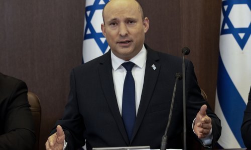 Prvi izraelski premijer ikad u povijesnom posjetu Abu Dhabiju, vladari Emirata prave se kao da ga nema