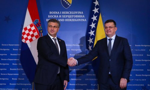 [FOTO/VIDEO] Premijer Plenković doputovao u službeni posjet BiH