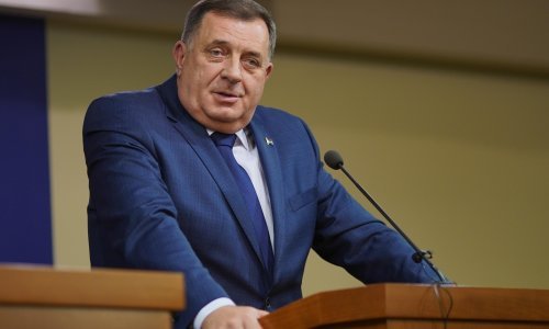 Dodik se obrušio na SAD zbog sankcija: Podupiru muslimane i oporbu