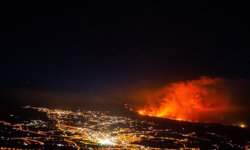 Erupcija na Kanarima: 33.000 ljudi mora se skloniti od vulkanskih plinova