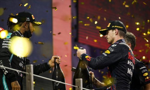 Za Bernieja Ecclestonea nema dvojbe tko zaslužuje titulu prvaka Formule 1: To je najgora stvar koju bi mogli učiniti