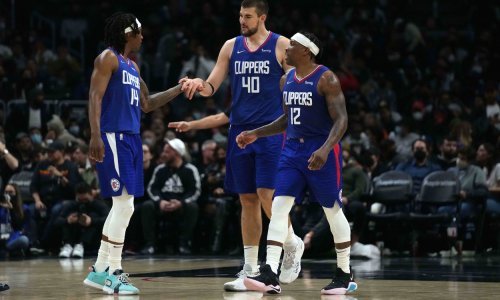 LA Clippersi i pouzdani Hrvat Ivica Zubac dobili u derbiju Phoenix, Steph Curry protiv Indiane zamalo oborio apsolutni NBA rekord!