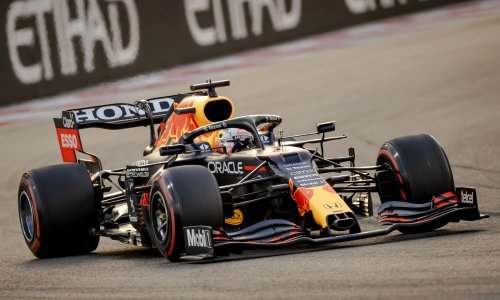 Max Verstappen donio odluku kakvu u Formuli 1 nismo vidjeli od 2014.; Lewis Hamilton u Mercedesu nikada nije povukao takav potez
