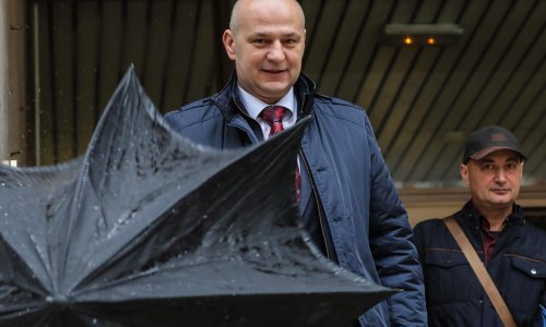 Mislav Kolakušić među kažnjenima zbog nepoštovanja covid pravila u Europarlamentu