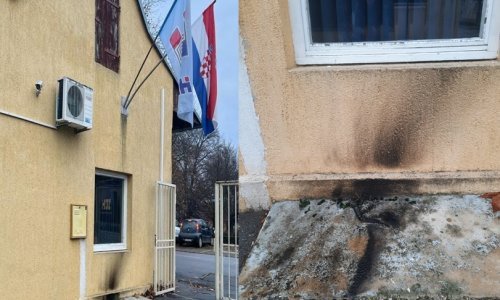 Zapaljiva naprava bačena na prostorije HDZ-a: 'Što je iduće u tom ludilu mržnje?'