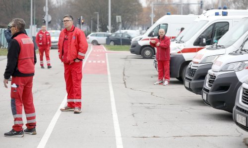 Hitra reakcija nakon prosvjeda: Već je pokrenuto donošenje uredbe za veće plaće vozačima saniteta