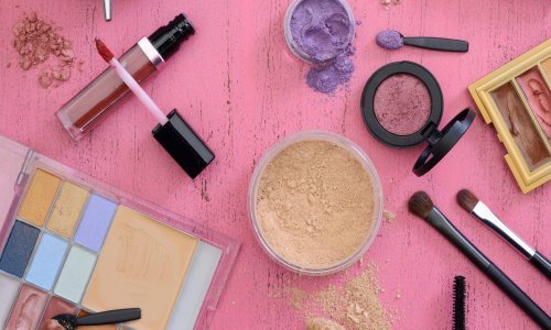 Izdržali su test vremena: Ovi make-up proizvodi s razlogom nose titulu kultnih