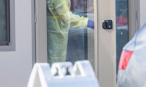 Regeneron objavio kako je njegova terapija manje učinkovita protiv omikrona