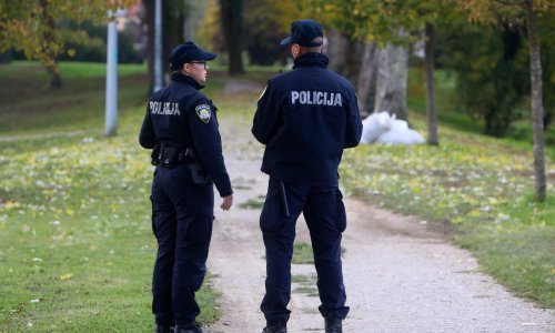 Žena u Karlovcu osumnjičena za pokušaj ubojstva, muškarca je prvo odalamila po glavi pa se vratila i ubola ga nožem