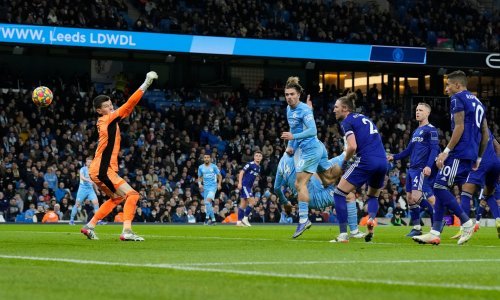 Rekordan broj zaraženih u Premiershipu, više nego dvostruko; klubovi na zajedničkom sastanku: Igramo dalje!