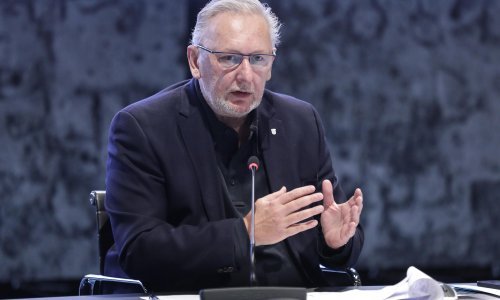 Božinović o blagdanima: Vjerojatno ćemo donijeti odluku o produženju radnog vremena ugostitelja