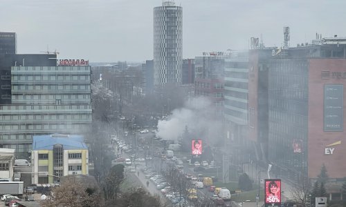 [FOTO] Buknuo požar u poslovnoj četvrti u središtu Zagreba, zapalio se kontejner