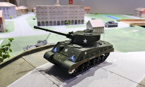 [FOTO] U Zagrebu se bore njemačka i američka tenkovska flota, a idući je na redu - Beč. Evo što su otkrili iz Iron Bulla