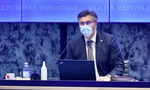 Plenković: Opet imamo porast broja novozaraženih, budimo razumni i oprezni, cijepimo se booster dozom