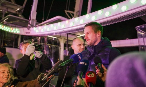 [FOTO] Zavrtio se najveći panoramski kotač u Hrvatskoj; u Osijek stigao iz Istanbula, ostaje cijeli siječanj; Radić: Imamo atrakciju kao i svjetske metropole