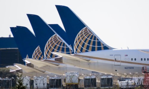 United i Delta otkazali više od 200 letova na Badnjak zbog širenja omikrona