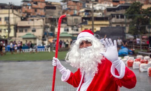 Kako je omikron ukrao Božić: Blagdansko raspoloženje vidi se i po listi najpopularnijih serija na Netflixu
