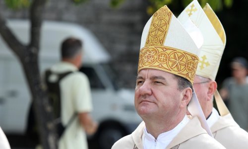 Mostarski biskup Palić: BiH nesređena kao Isusova domovina, a Europa želi zanijekati Božić