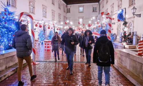 DHMZ: Magla i slaba kiša, na Jadranu sunčana razdoblja