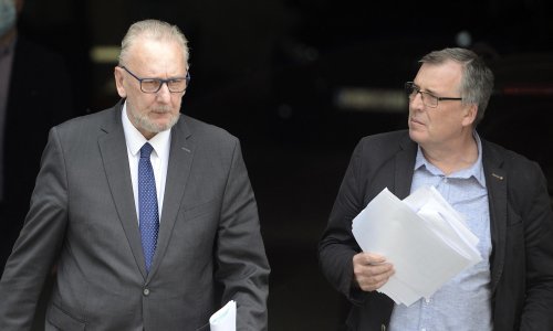 Božinović i Capak nakon Znanstvenog savjeta najavili skraćivanje izolacije i popuštanje mjera zbog omikrona