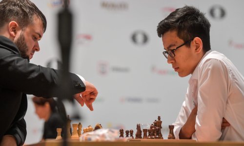 Apsolutna senzacija; 17-godišnji klinac šokirao Magnusa Carlsena i osvojio naslov svjetskog prvaka