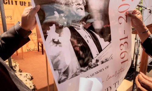 Soweto odaje počast susjedu Desmondu Tutuu