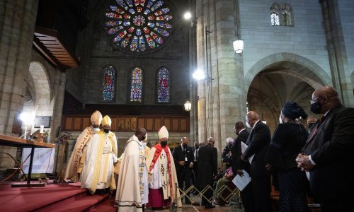 U Cape Townu održana skromna zadušnica za nadbiskupa Tutua