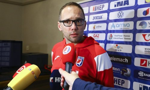 [VIDEO/FOTO] Okupila se rukometna reprezentacija; prije Eura u Osijeku je čekaju dvije utakmice, ali i velika svečanost