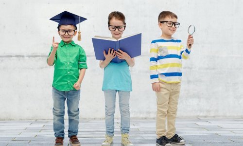 Oftalmolozi očekuju više kratkovidne djece zbog pandemije