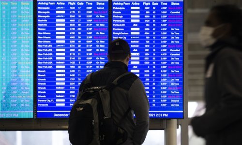 Omikron i nevrijeme i dalje zadaju probleme zračnom prometu: U nedjelju otkazano više od 4000 letova
