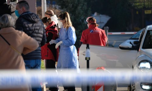 Dvostruko više novozaraženih: U posljednja 24 sata 1103 slučaja zaraze, preminule 44 osobe