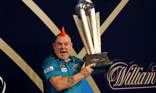 [FOTO] Bitka za Britaniju zbog koje je i Cristiano Ronaldo morao u lošiji termin! Škot uzeo svoju drugu titulu, ček na pola milijuna funti i rasplakao Engleza