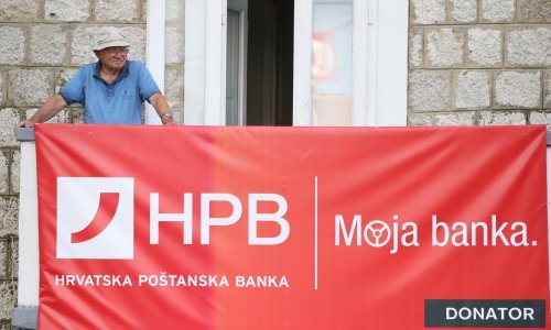 Hrvatska poštanska banka ukinula covid-potvrde za ulazak u banku
