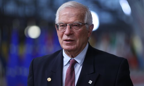 Borrell: EU zasad ne planira povući svoje diplomate iz Ukrajine, ali možda Blinken ima nove informacije