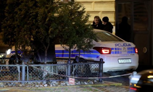 Uhićen muškarac koji je na terasi kafića u centru Zagreba nožem pokušao ubiti mladića s kojim se sukobio