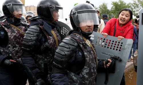 Kazahstan: Prosvjednici upali u ured gradonačelnika Almatija