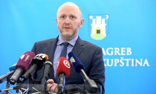 Petek: Uprava Holdinga želi otpustiti trudnice i one koji skrbe za djecu s teškoćama