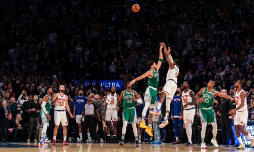 Luda završnica utakmice dva najstarija NBA kluba; evo kako su Knicksi dobili Celticse sa sirenom nakon što su gubili 25 koševa razlike