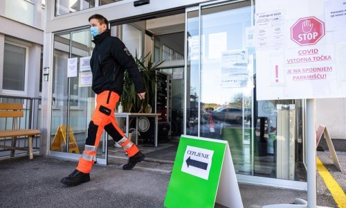 Omikron postao dominantan soj u Sloveniji, probio se i u jednu bolnicu. Mnoštvo slučajeva 'uvezeno' nakon dočeka nove godine u Beogradu