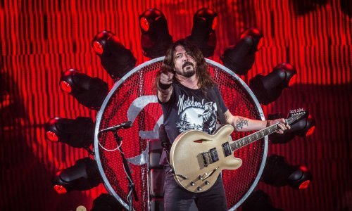Foo Fighters zbog napada u Parizu otkazao europsku turneju