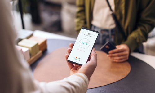 Stigla i u Hrvatsku: SoftPos aplikacija pametni telefon pretvara u POS uređaj