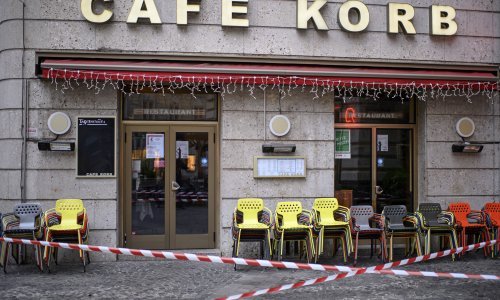 U Austriji na snagu stupile nove mjere, maske FFP2 obvezne i na otvorenom