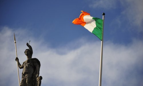 Irska će posvojenima omogućiti uvid u dokumente o rođenju