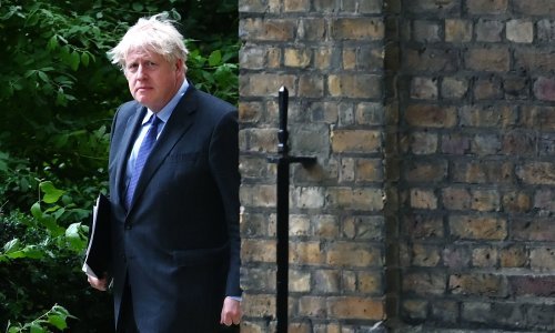 Od miljenika u stranci do kršitelja mjera: Boris Johnson pod sve većim pritiskom zbog pisama nepovjerenja