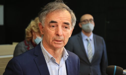 [VIDEO/FOTO] Pupovac o odlasku u Banju Luku: Ne žalim! Šešir predsjednika SDSS-a ostavio sam u Zagrebu