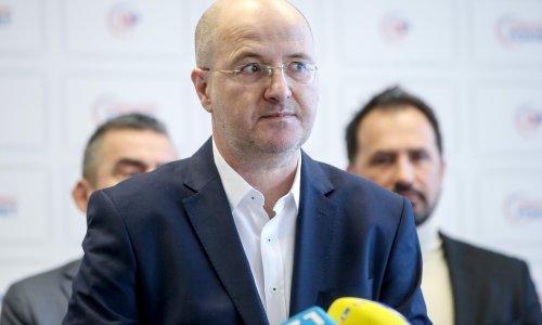 [VIDEO] Domovinski pokret: Hrvatska propada i nestaje, a mi samo gledamo tko je najmanje kriv